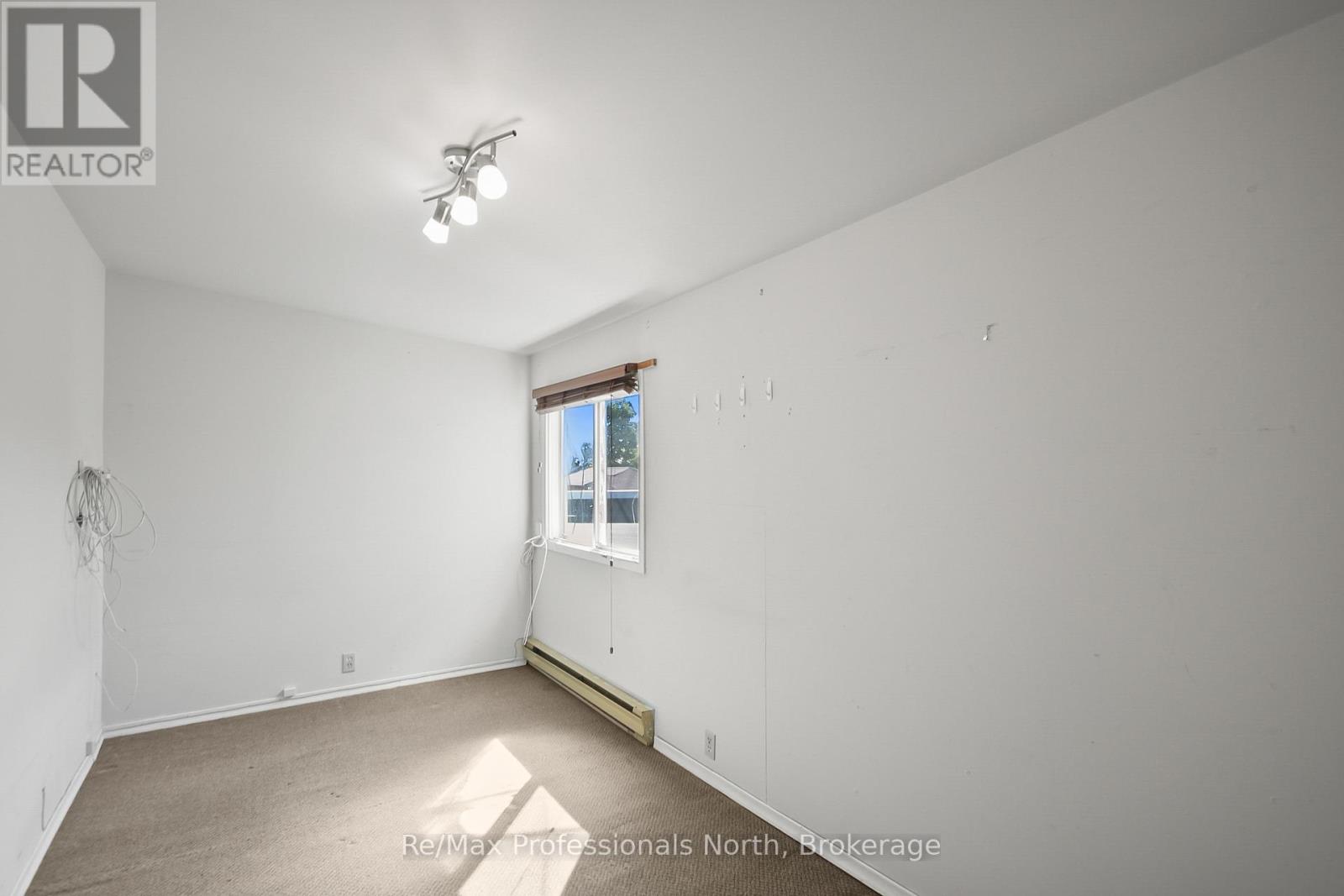 171 Muskoka Road S Property Photo 38