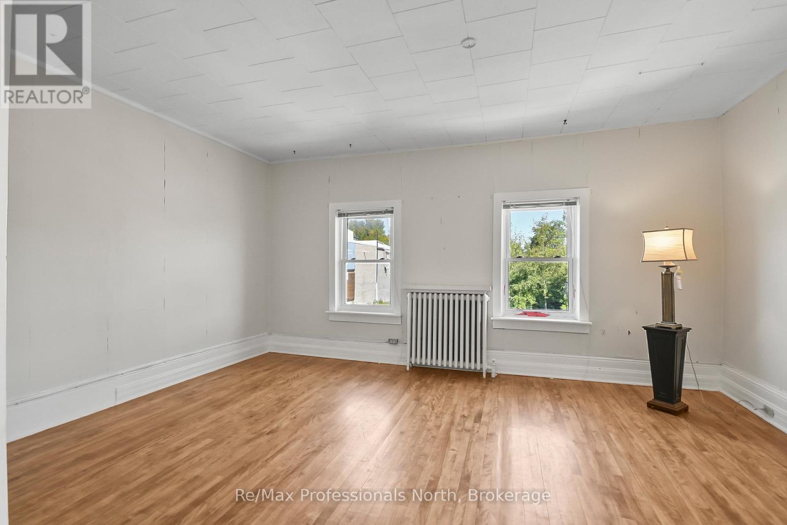 171 Muskoka Road S Property Photo 42
