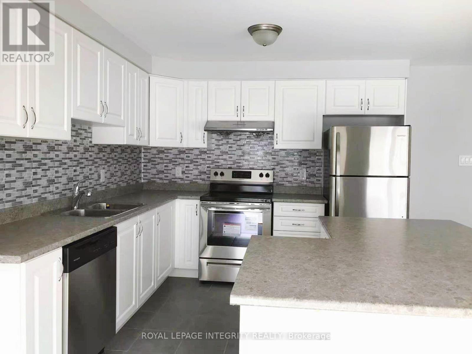 705 Logperch Circle Property Photo 8
