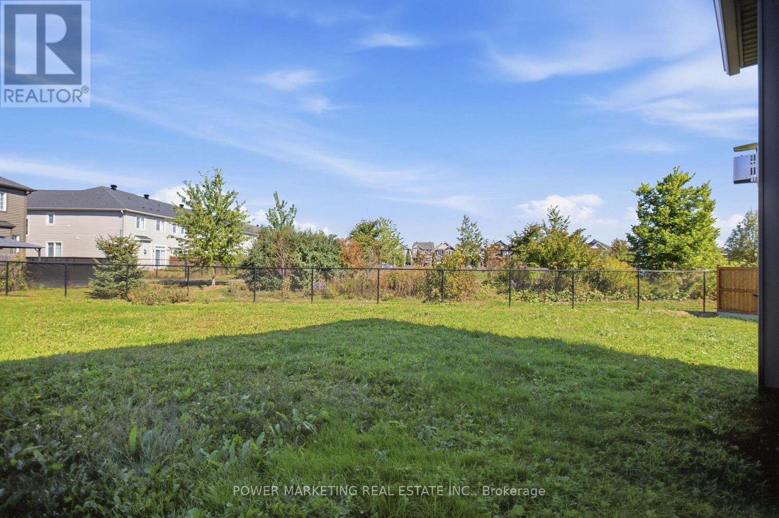 618 Monardia Way Property Photo 32