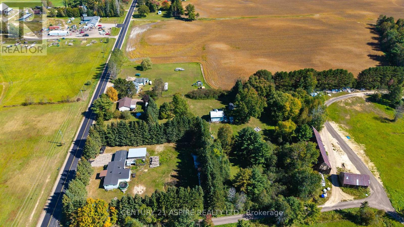 1085 Forest Lea Road Property Photo 35
