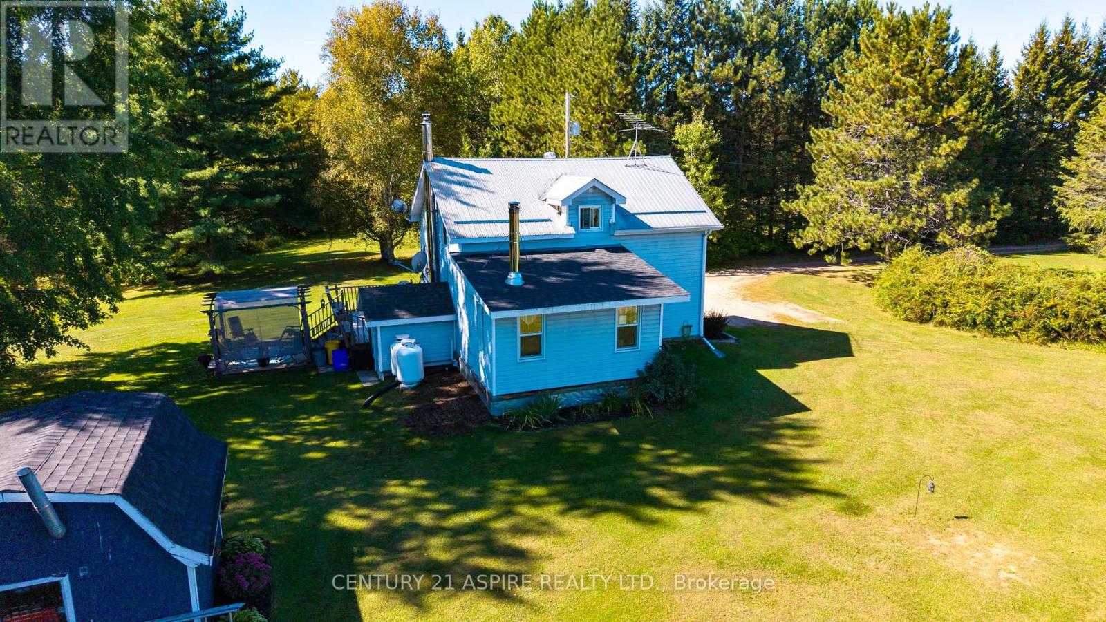 1085 Forest Lea Road Property Photo 41