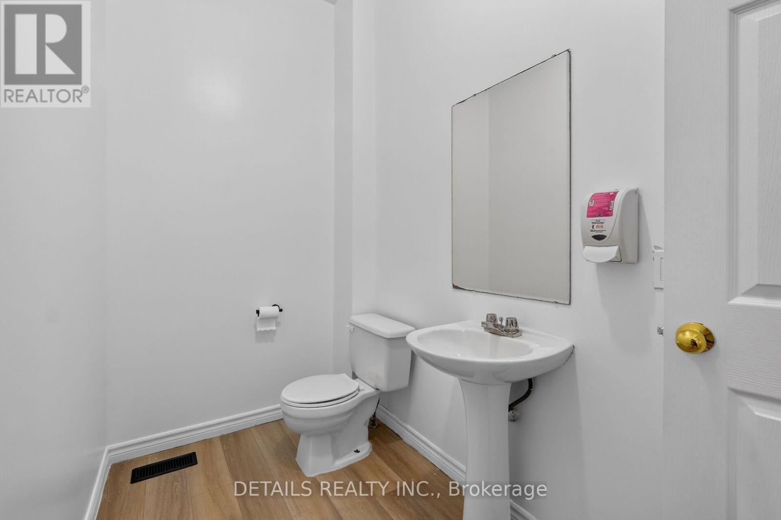 9 Rue De L'ecole Street Property Photo 21