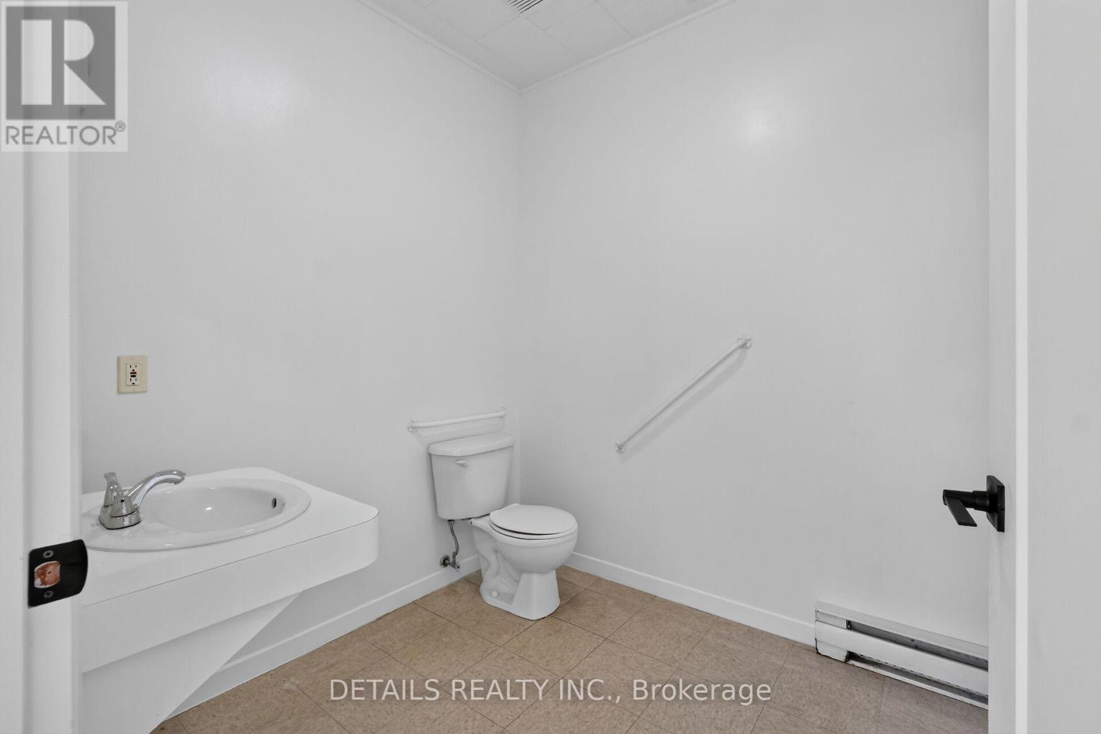 9 Rue De L'ecole Street Property Photo 26