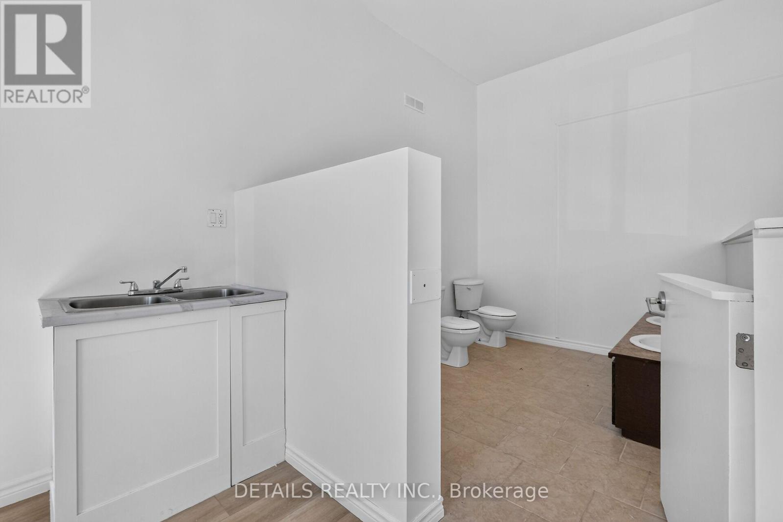 9 Rue De L'ecole Street Property Photo 36