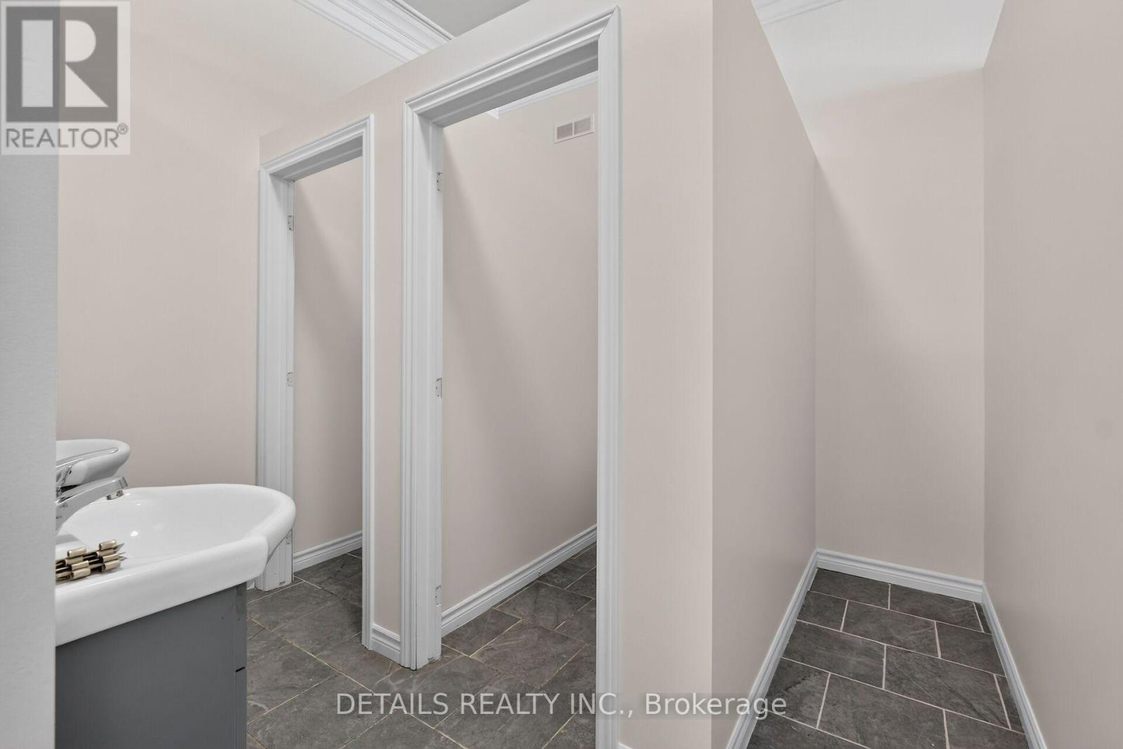 9 Rue De L'ecole Street Property Photo 41