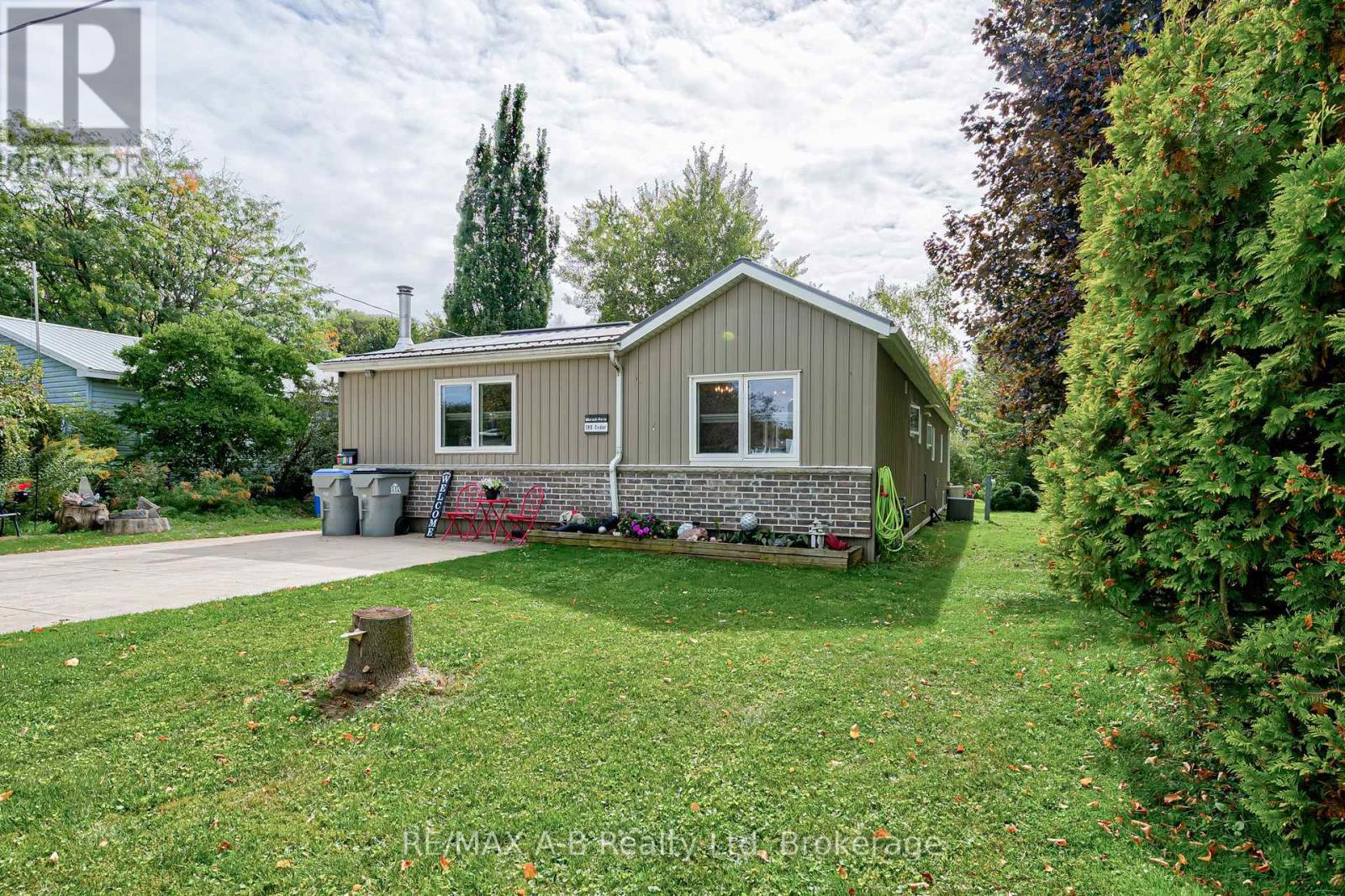 195 CEDAR ROAD