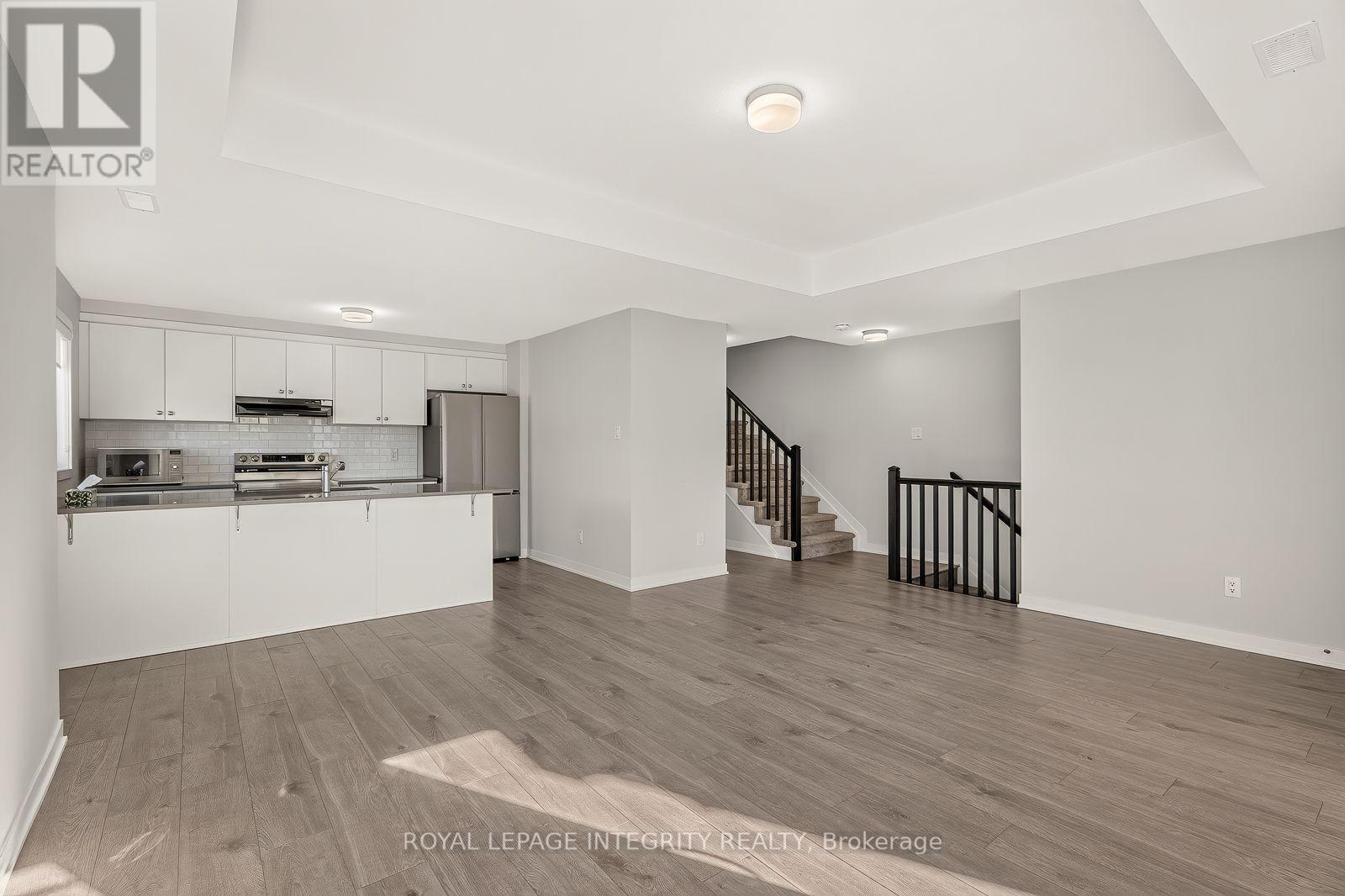 303 Olivenite Private S Property Photo 8
