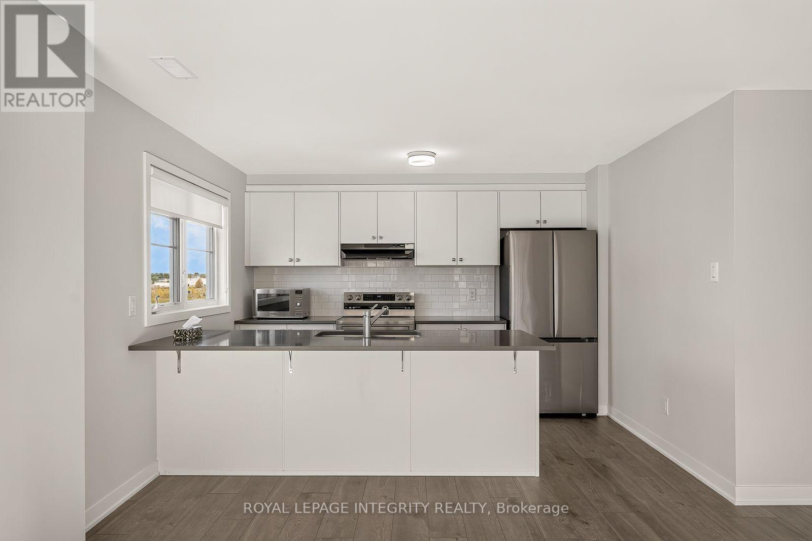 303 Olivenite Private S Property Photo 16
