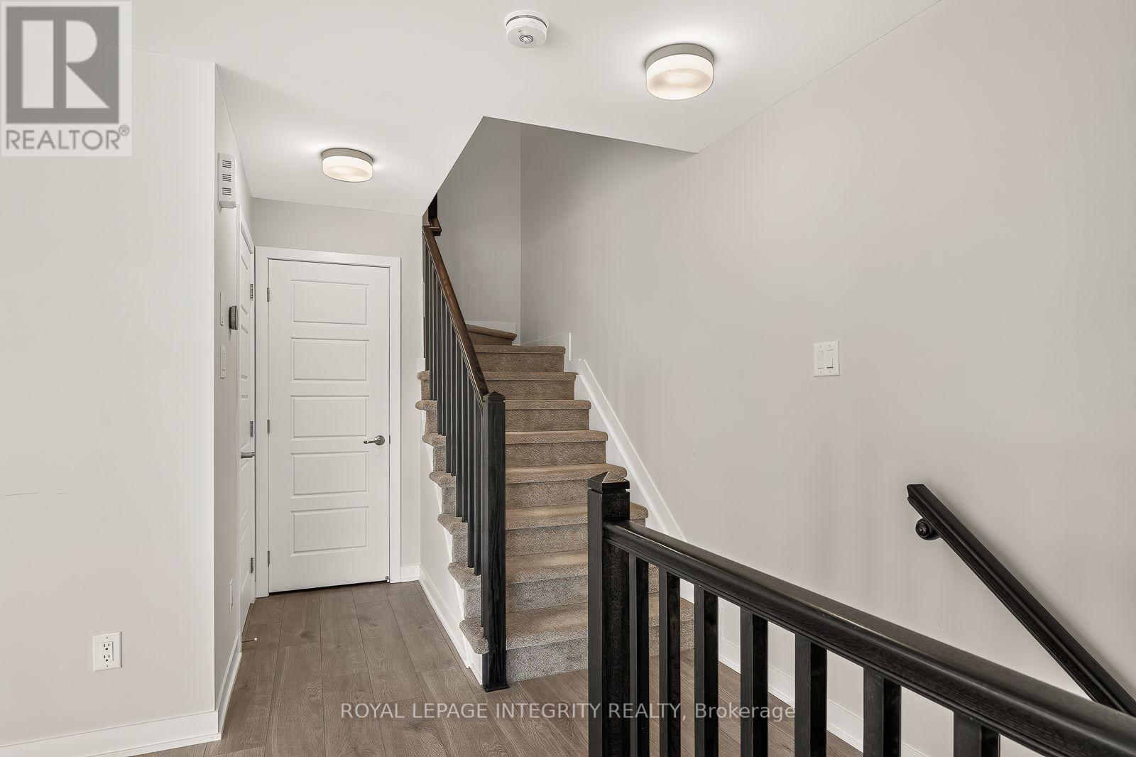 303 Olivenite Private S Property Photo 22