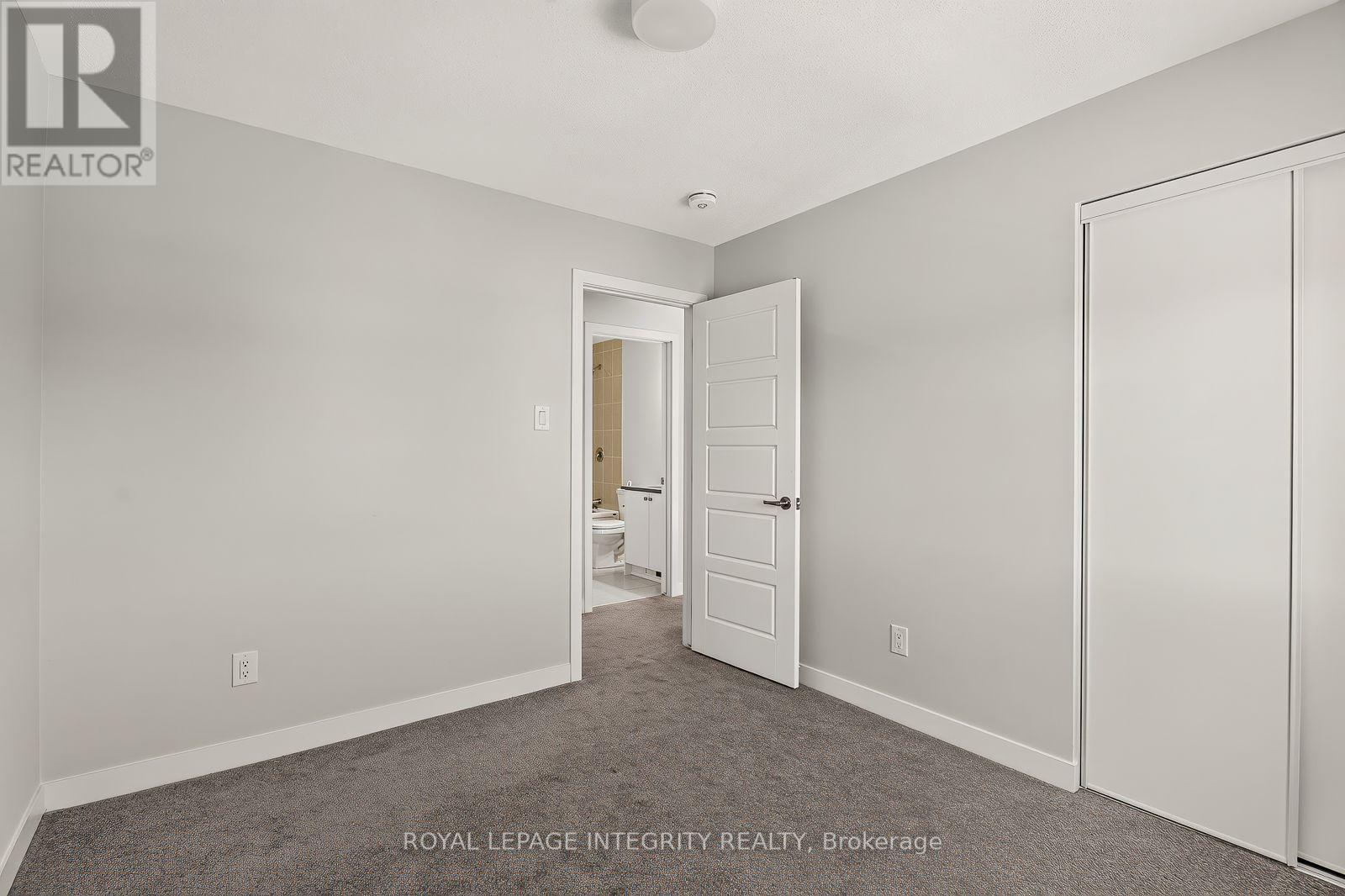 303 Olivenite Private S Property Photo 24