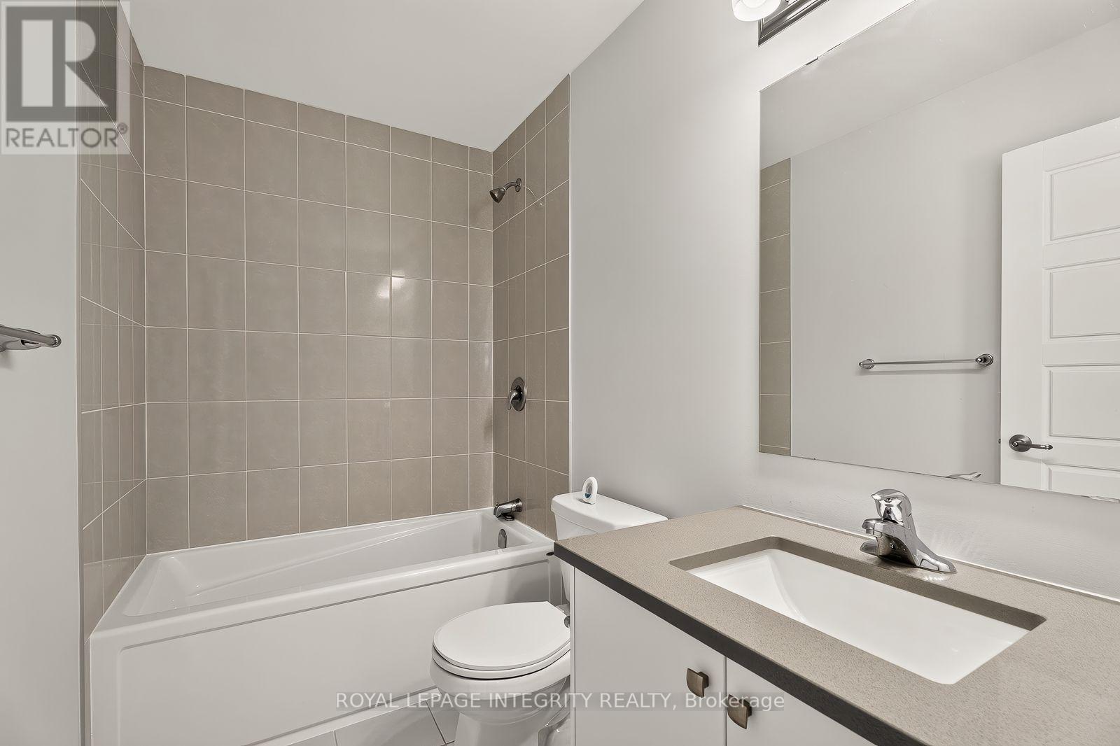 303 Olivenite Private S Property Photo 25