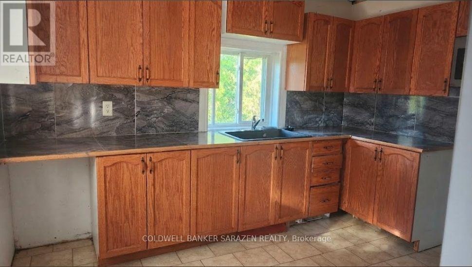 266 Division Street Property Photo 11