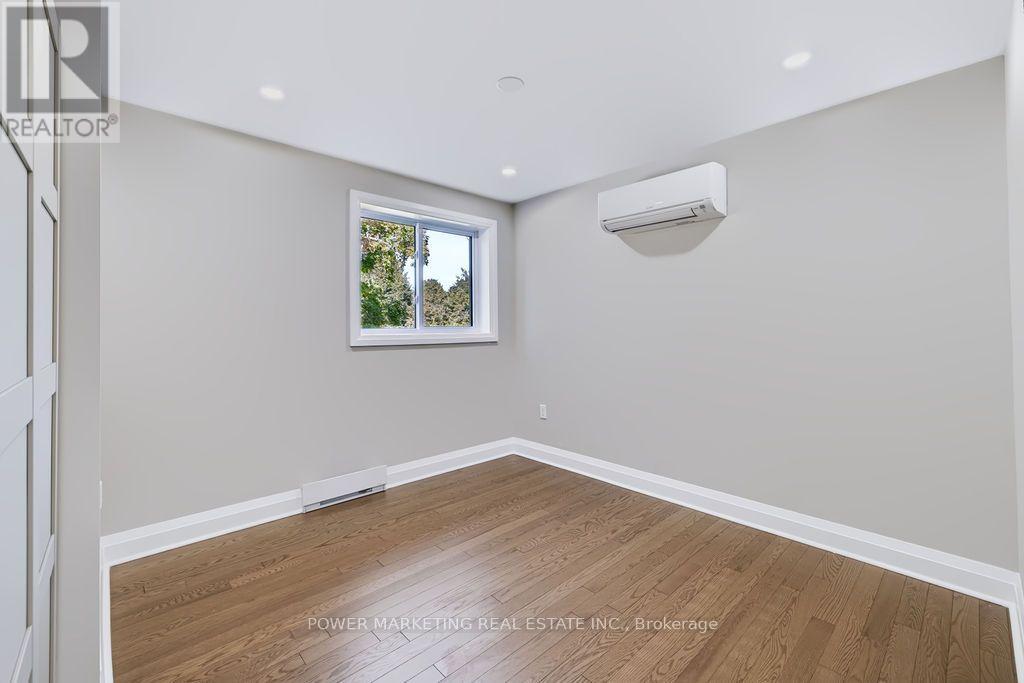 22 Parkglen Drive Property Photo 20