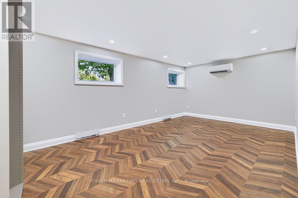 22 Parkglen Drive Property Photo 38
