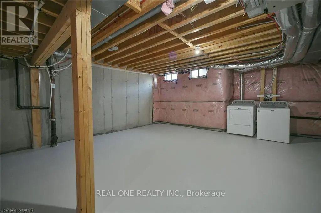 110 Arnold Marshall Boulevard Property Photo 25
