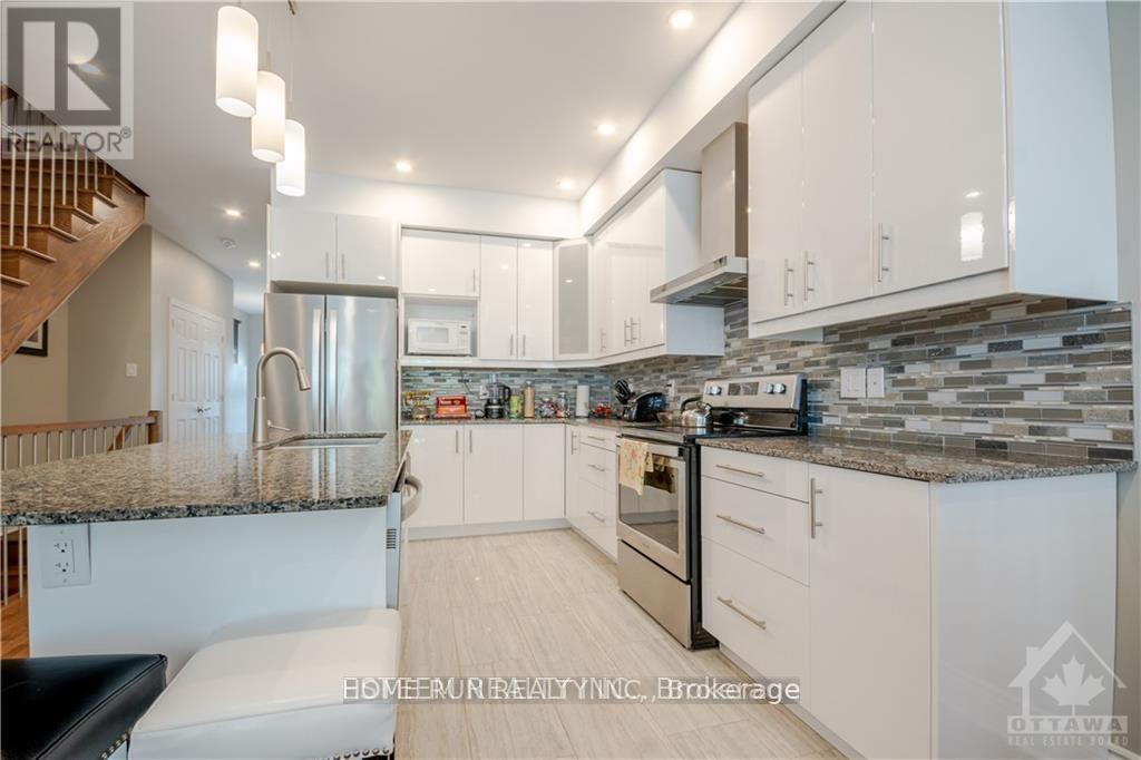 560 Mutual Street Property Photo 7