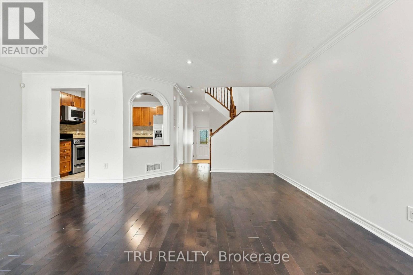 412 Galatina Way Property Photo 9