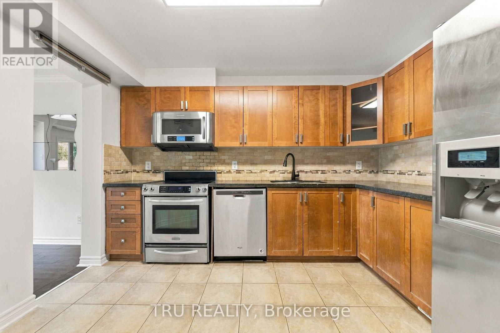412 Galatina Way Property Photo 10