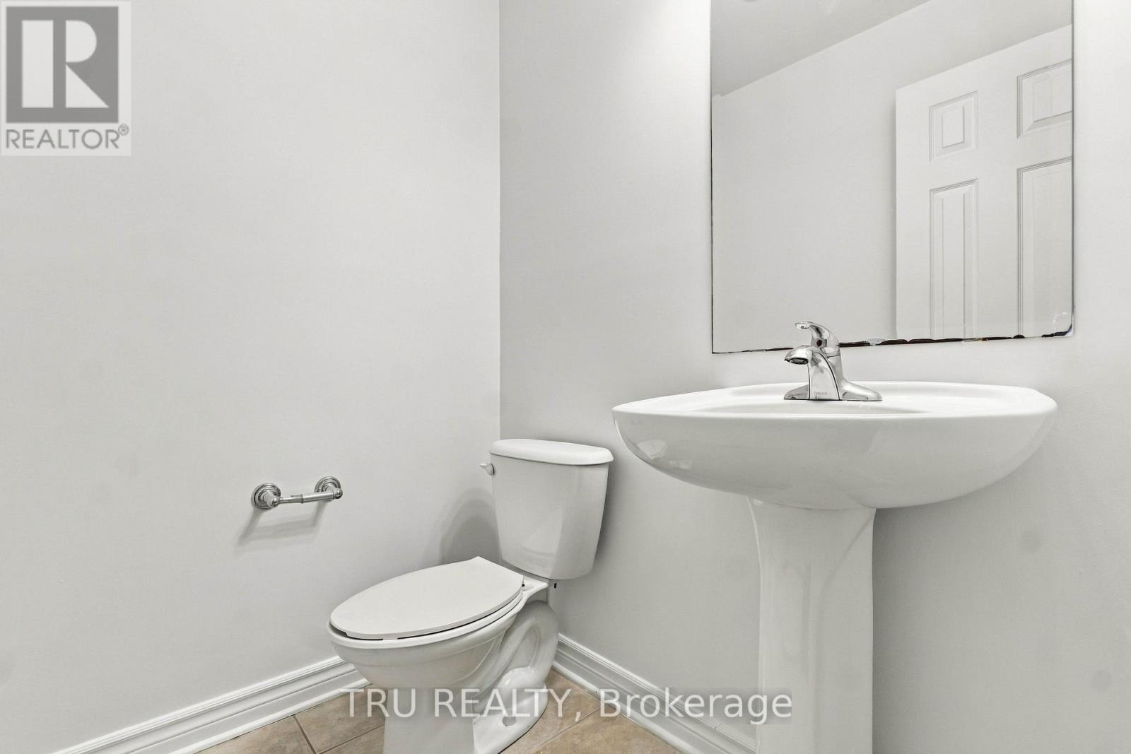 412 Galatina Way Property Photo 13