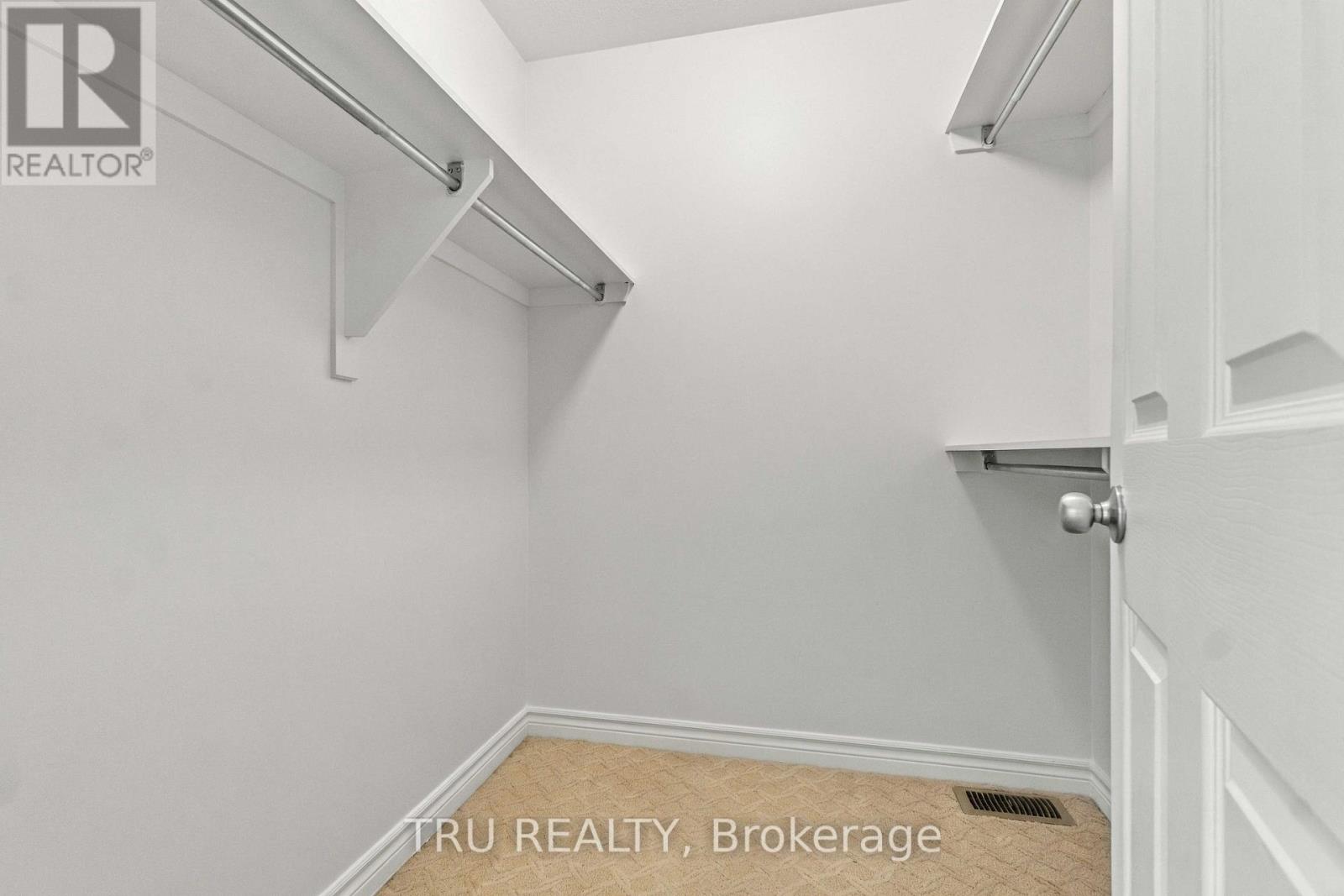 412 Galatina Way Property Photo 18
