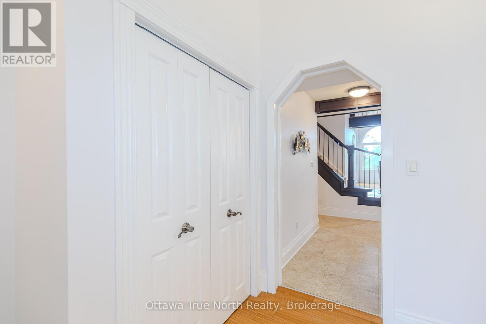 83 Leacock Drive Property Photo 11