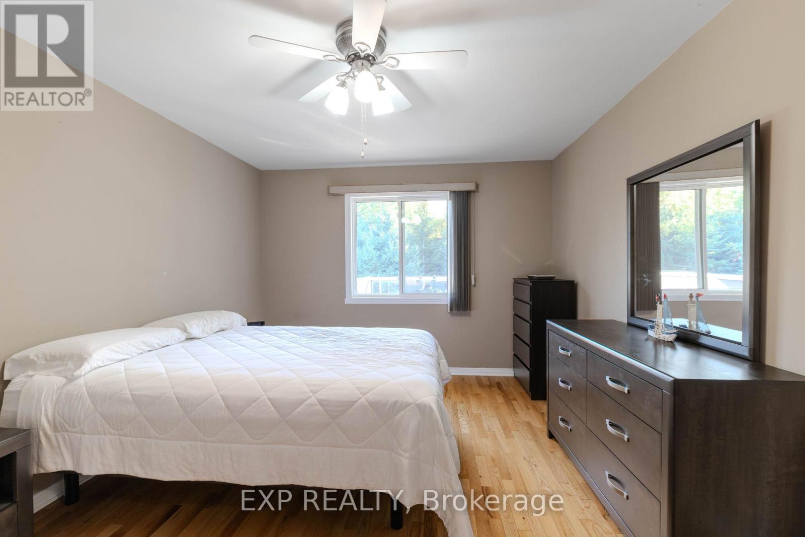 160 Heritage Place Property Photo 44