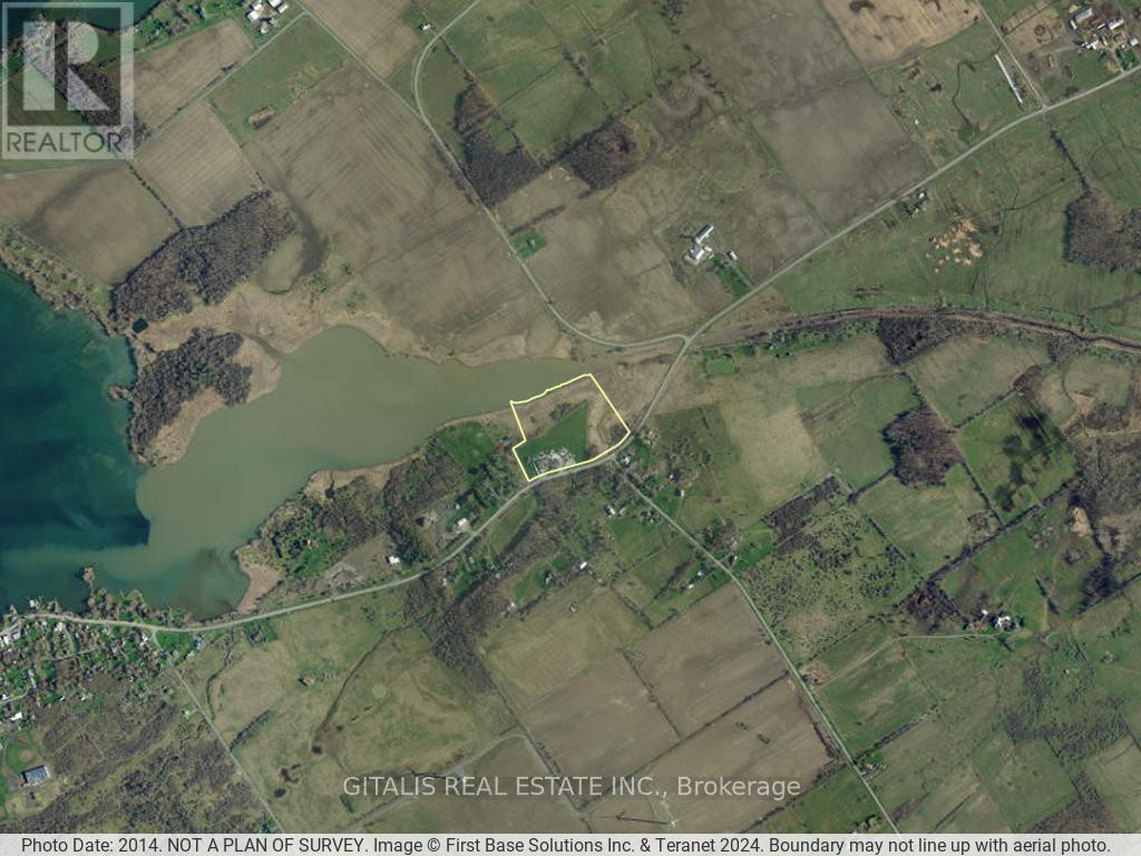 1570 No. 96 Road Property Photo 1