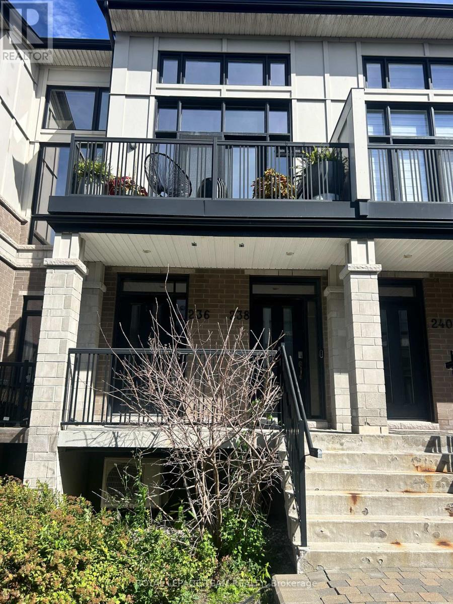 236 Pembina Private Property Photo 21