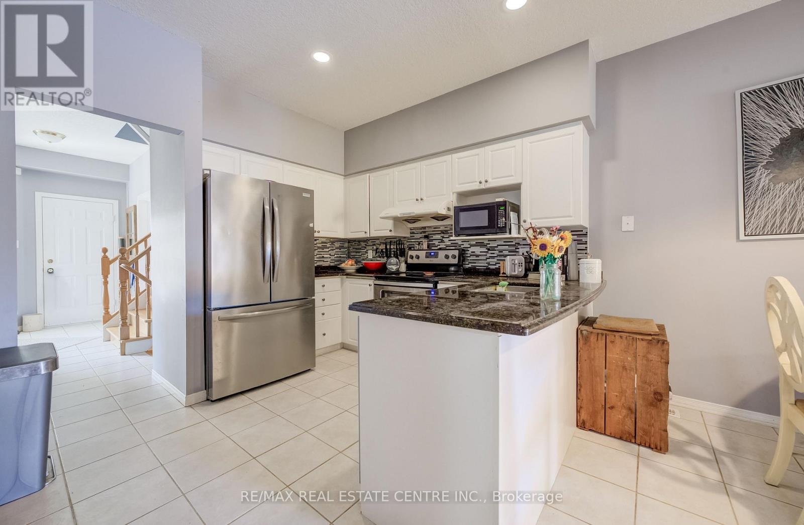 295 Gatehouse Drive Property Photo 10