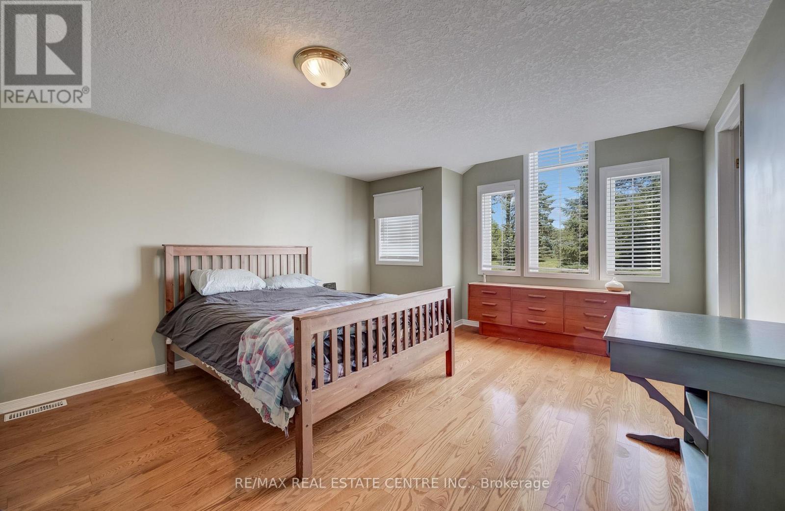 295 Gatehouse Drive Property Photo 19