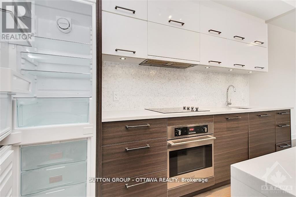 306 - 428 Sparks Street Property Photo 4