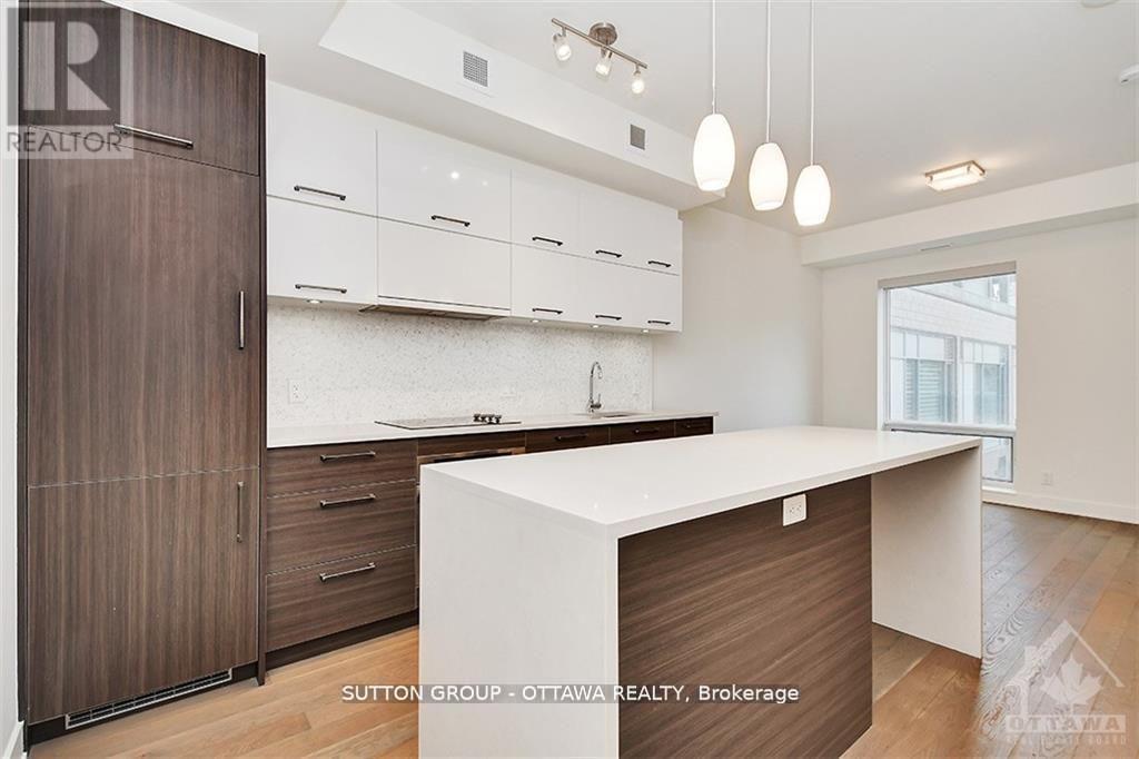 306 - 428 Sparks Street Property Photo 6
