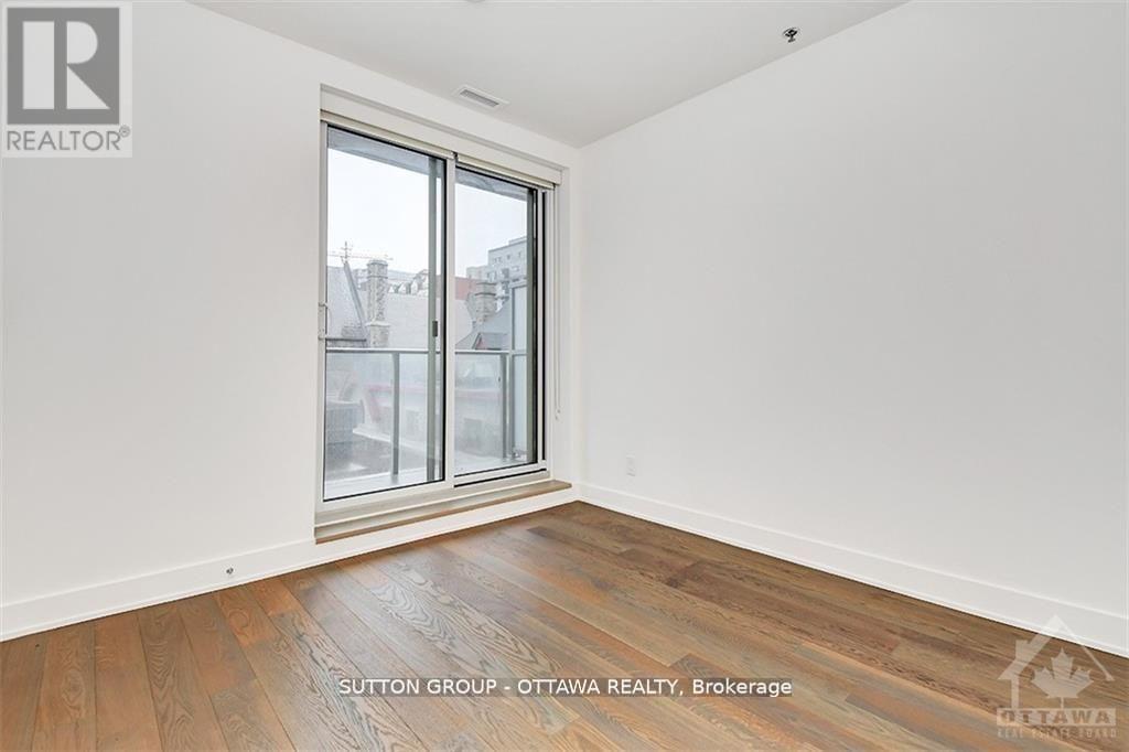 306 - 428 Sparks Street Property Photo 14