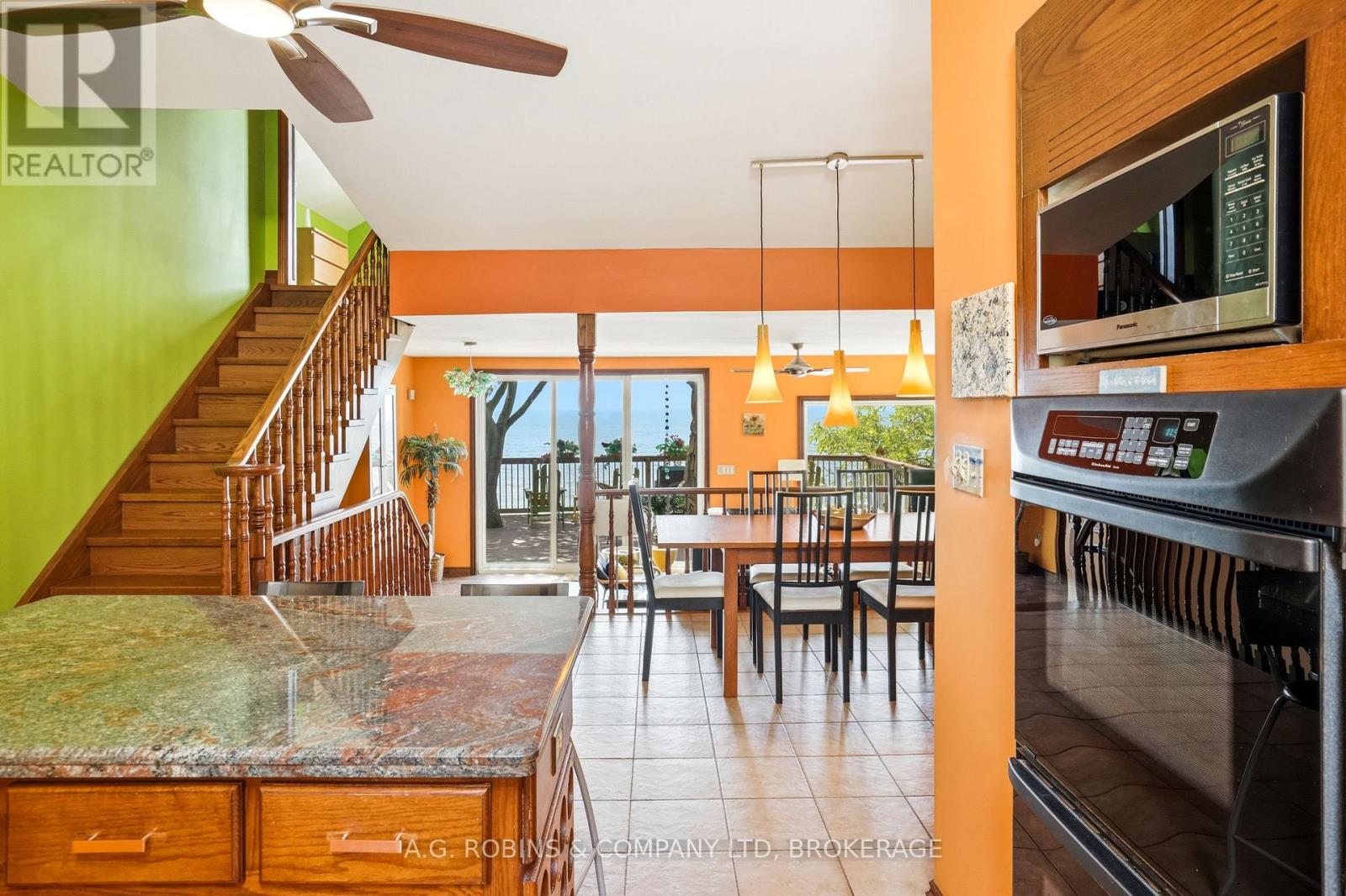10599 Lakeshore Road Property Photo 24