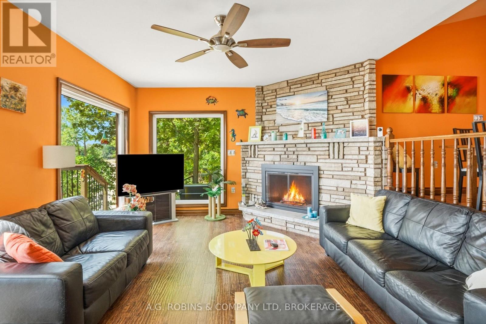 10599 Lakeshore Road Property Photo 28