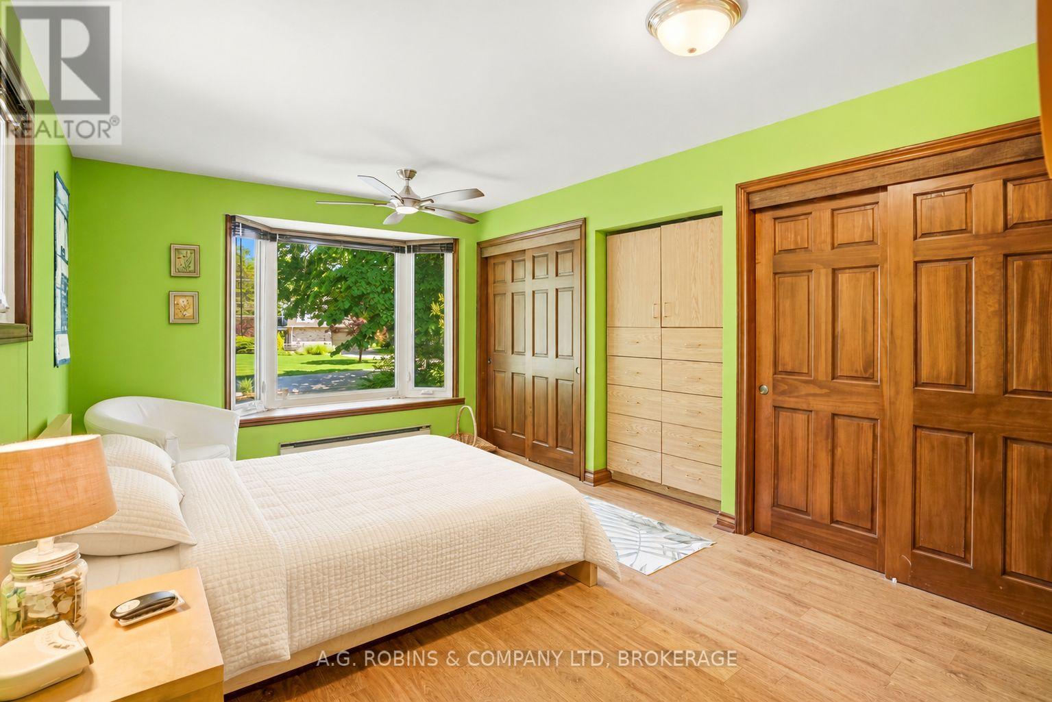 10599 Lakeshore Road Property Photo 33