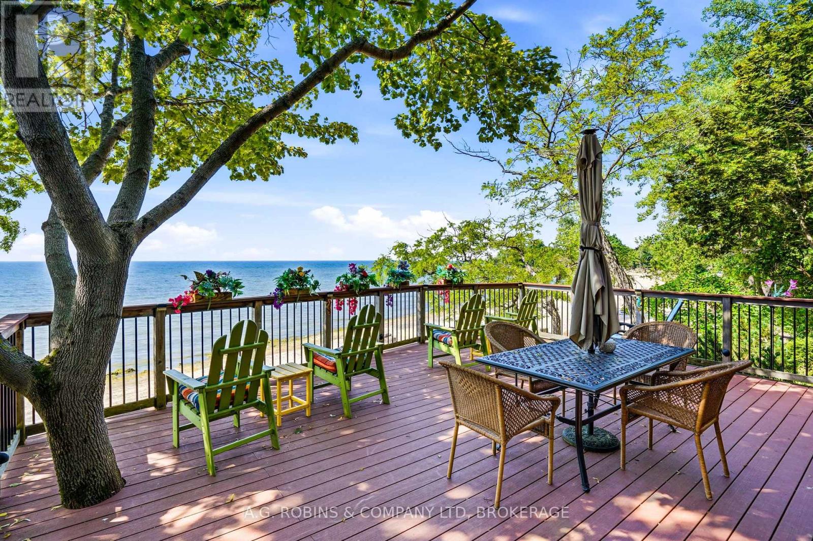10599 Lakeshore Road Property Photo 40