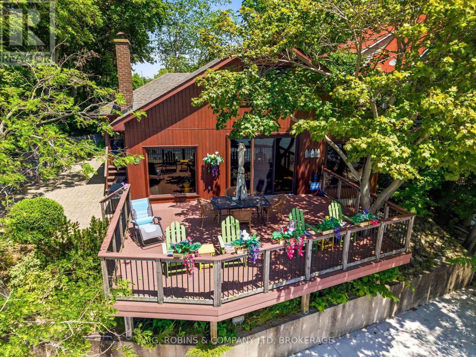 10599 Lakeshore Road Property Photo 46