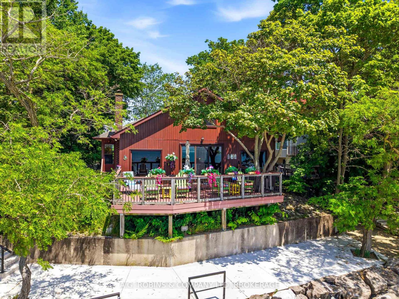 10599 Lakeshore Road Property Photo 47