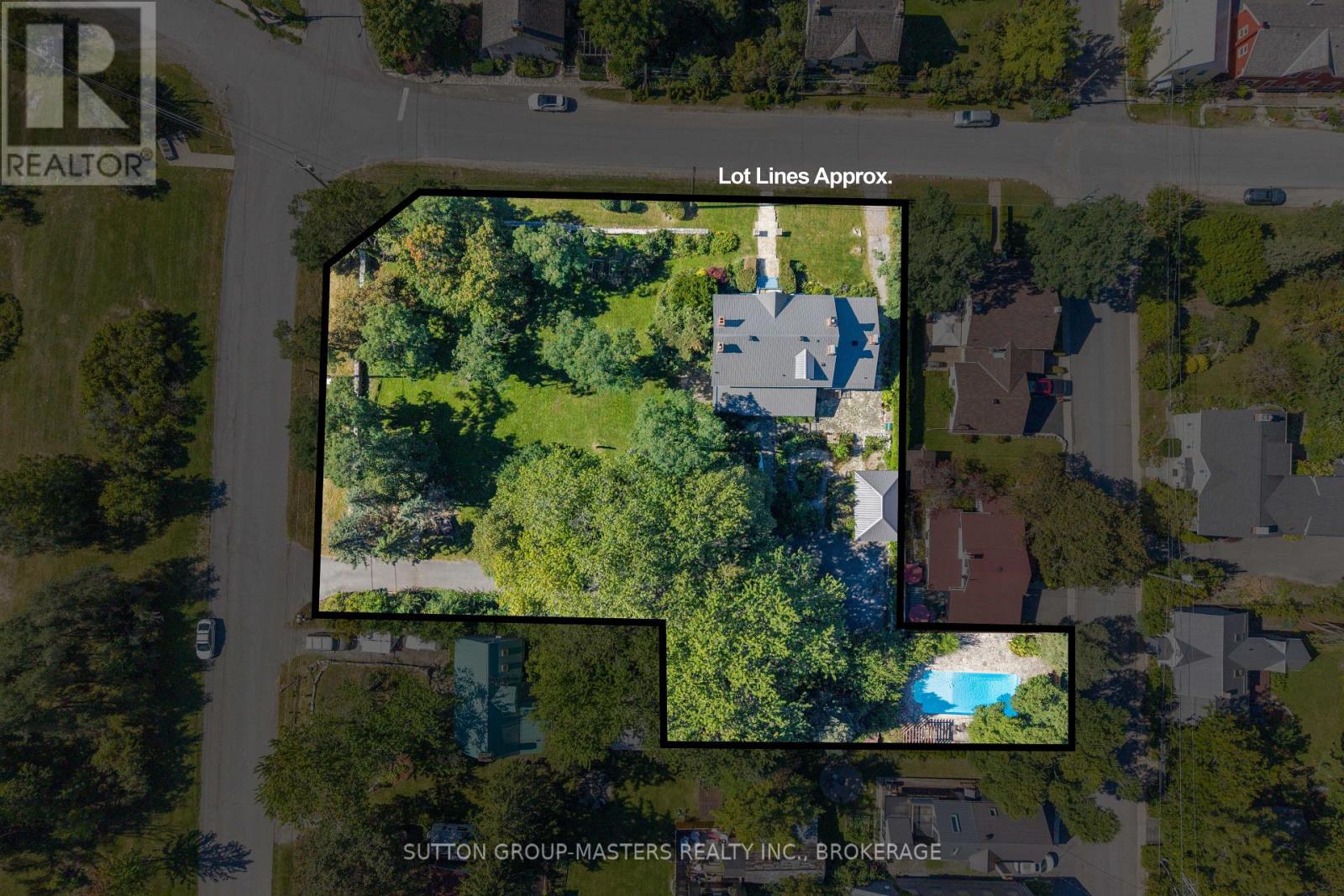 202 Main Street Property Photo 4