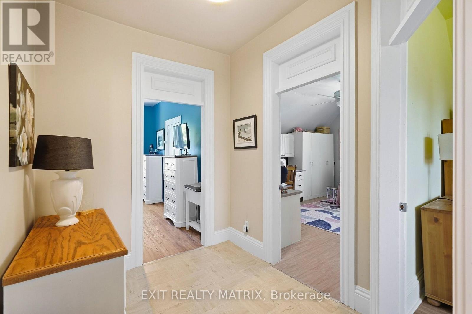 20 Spring Street Property Photo 17