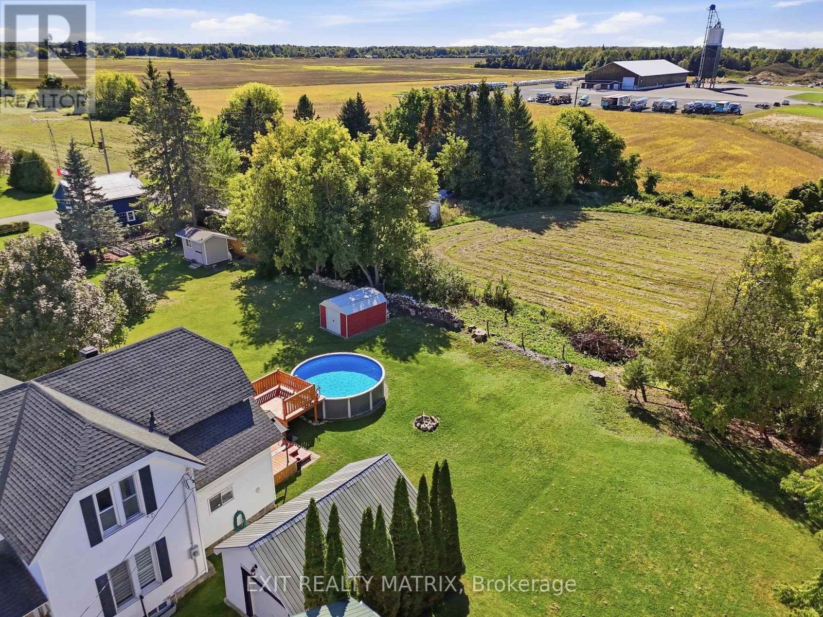 20 Spring Street Property Photo 35
