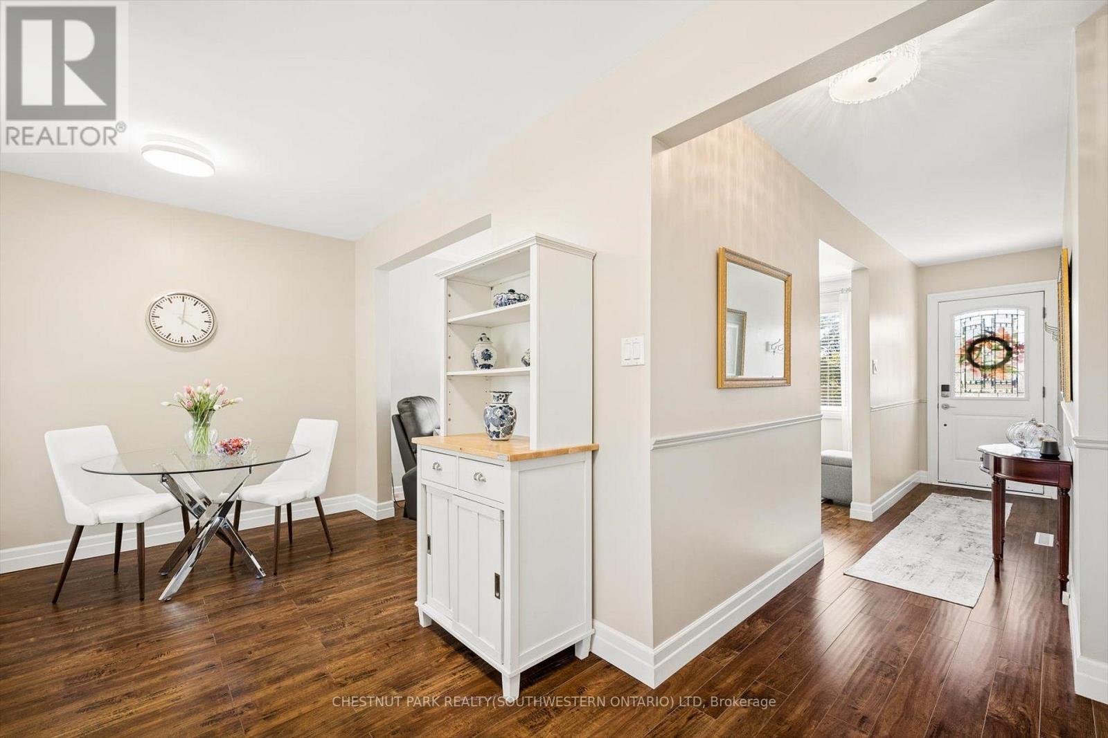 56 Suffolk Avenue Property Photo 12