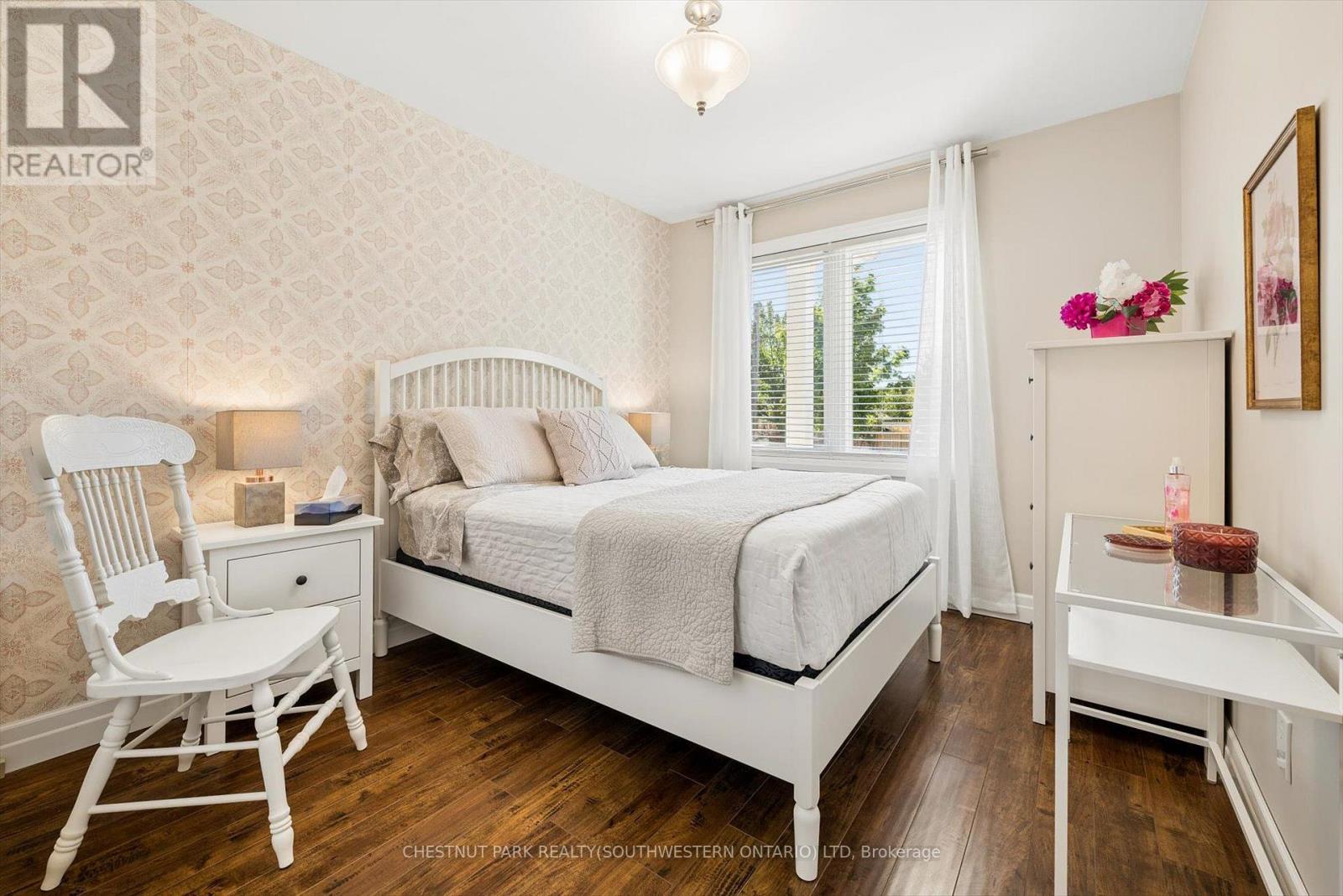 56 Suffolk Avenue Property Photo 15