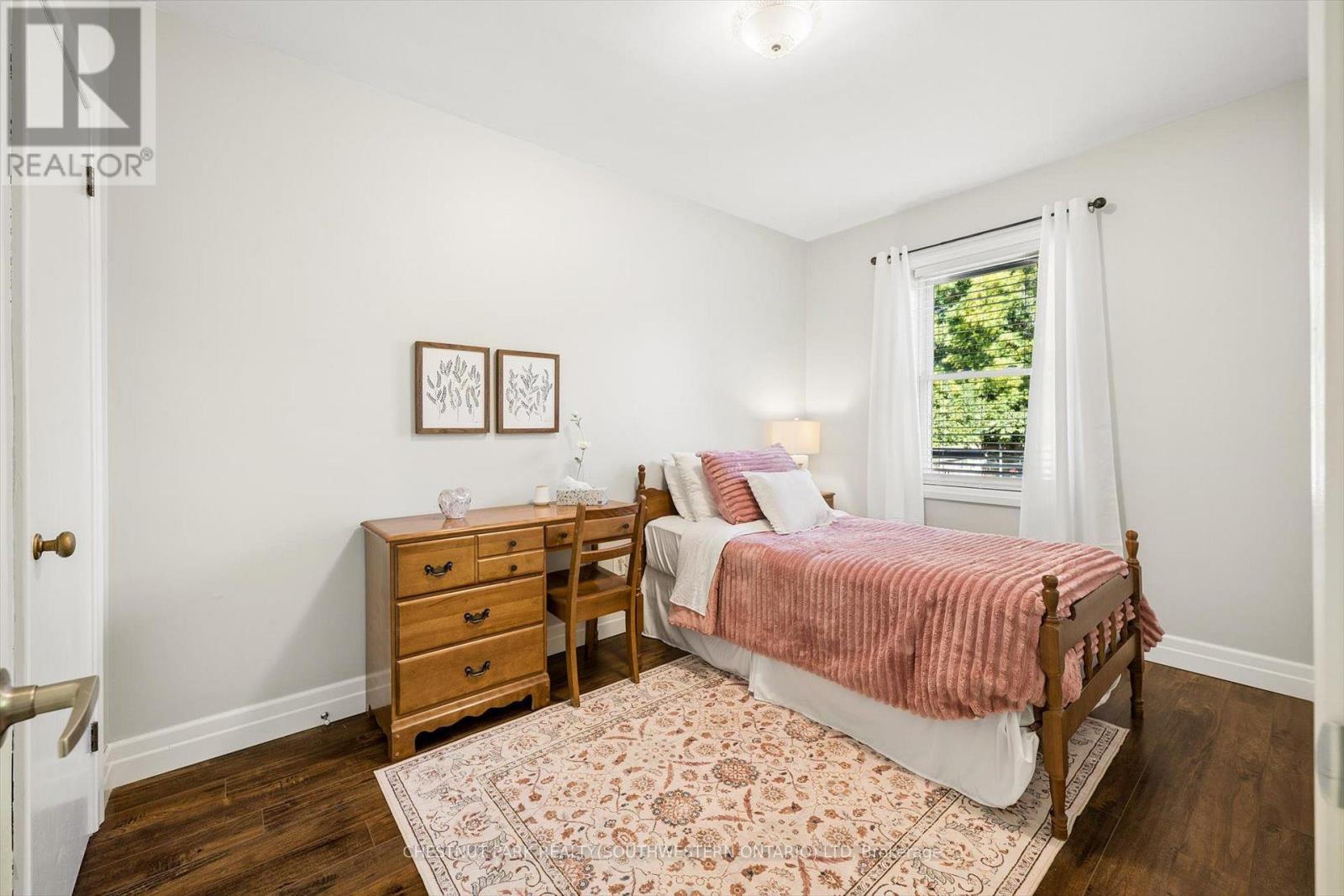 56 Suffolk Avenue Property Photo 18