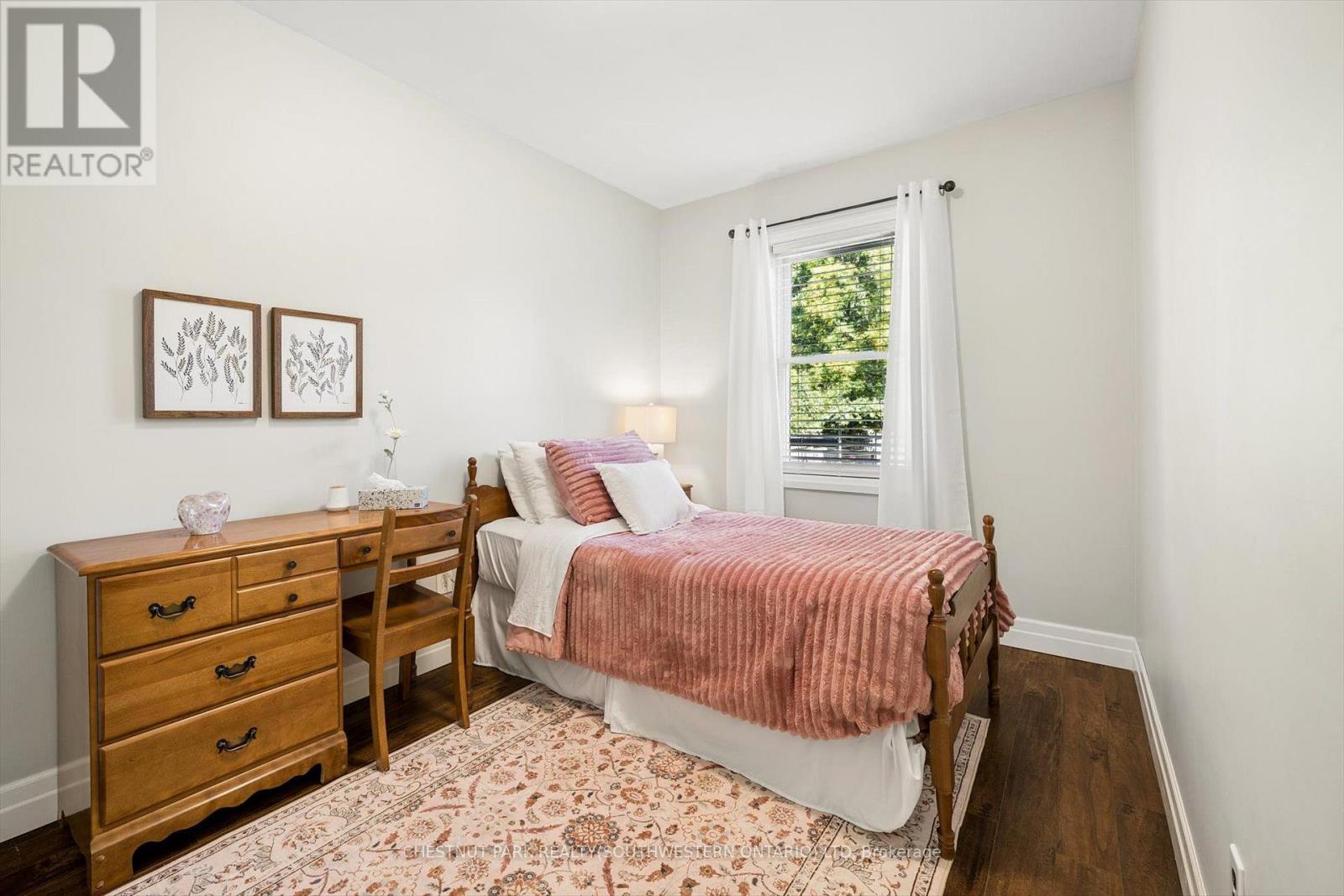56 Suffolk Avenue Property Photo 19