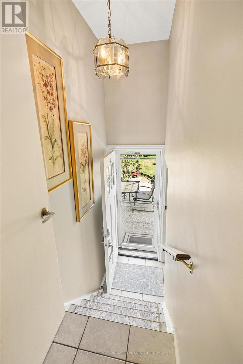 56 Suffolk Avenue Property Photo 22