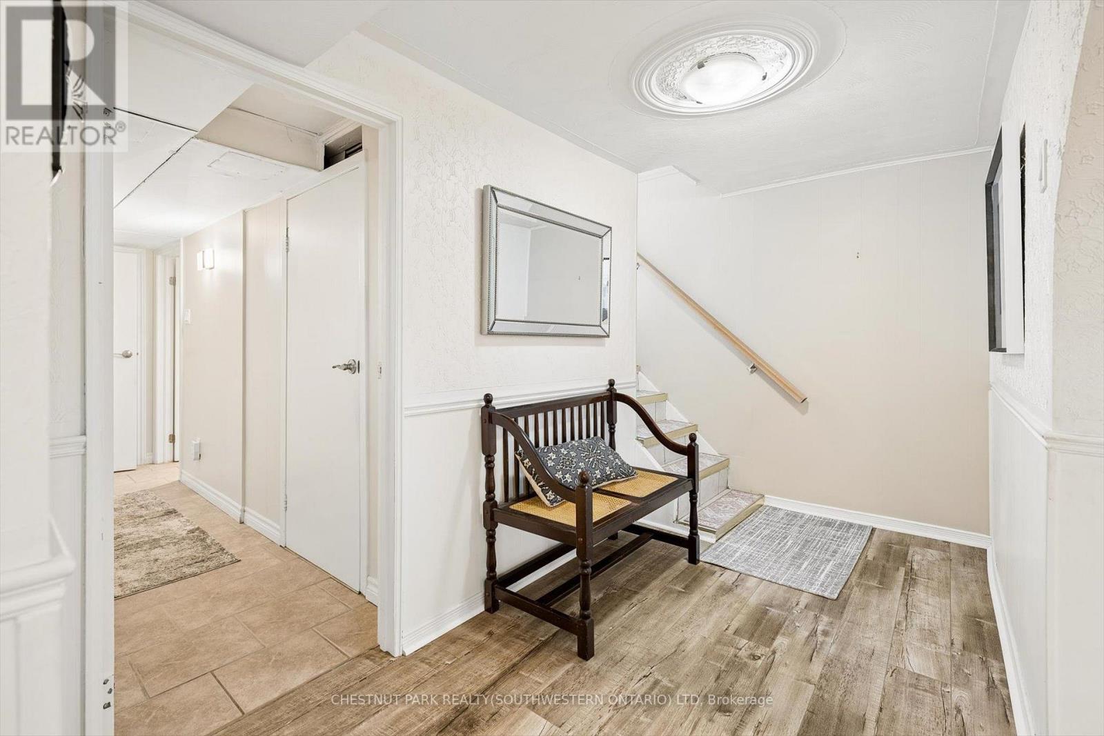 56 Suffolk Avenue Property Photo 23