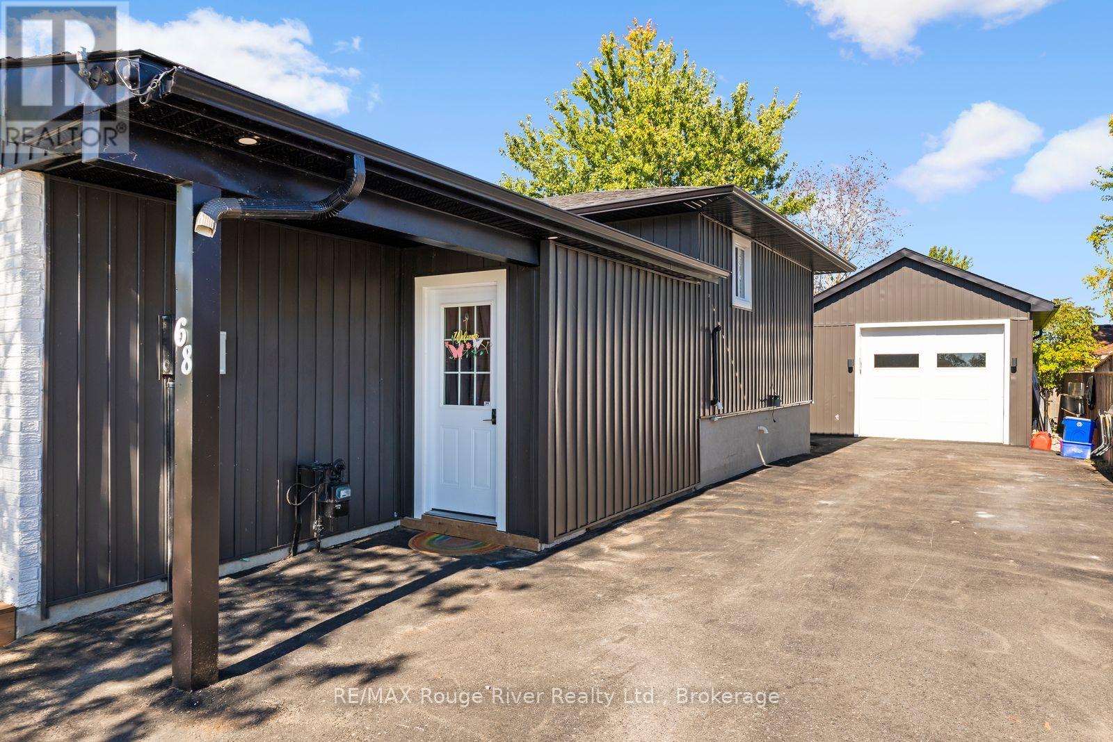 68 Coyle Crescent Property Photo 3